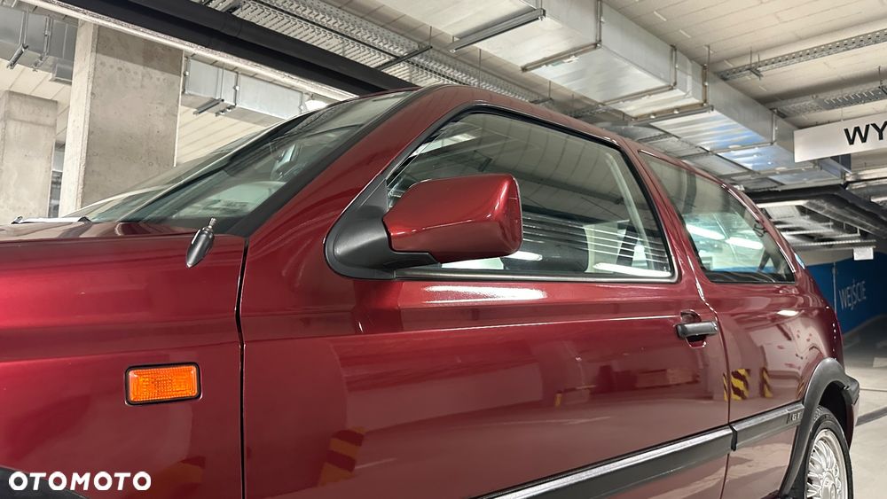 Volkswagen Golf - 19
