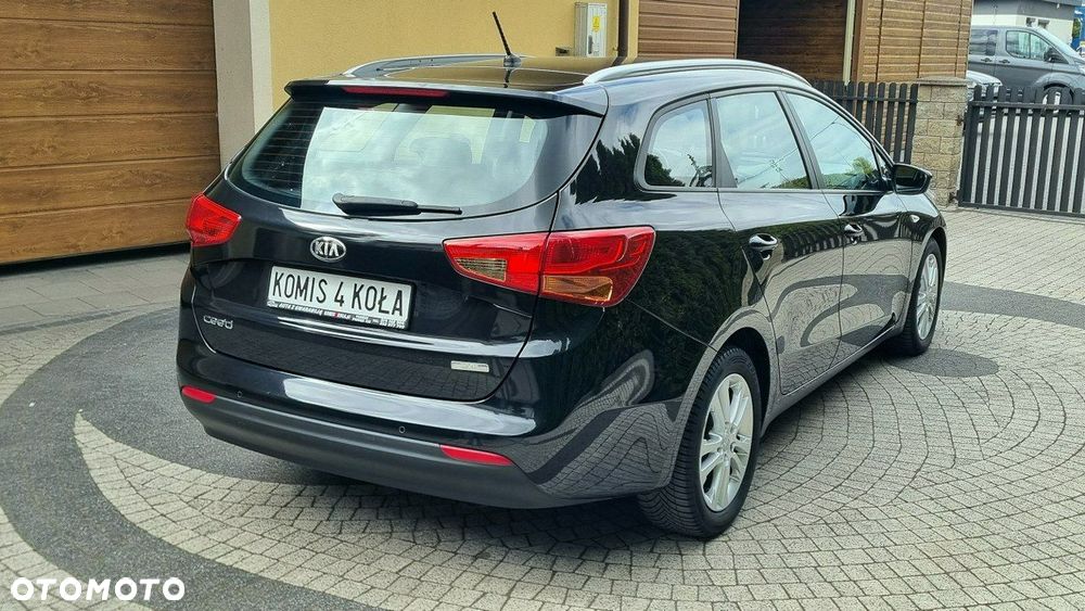 Kia Ceed - 6
