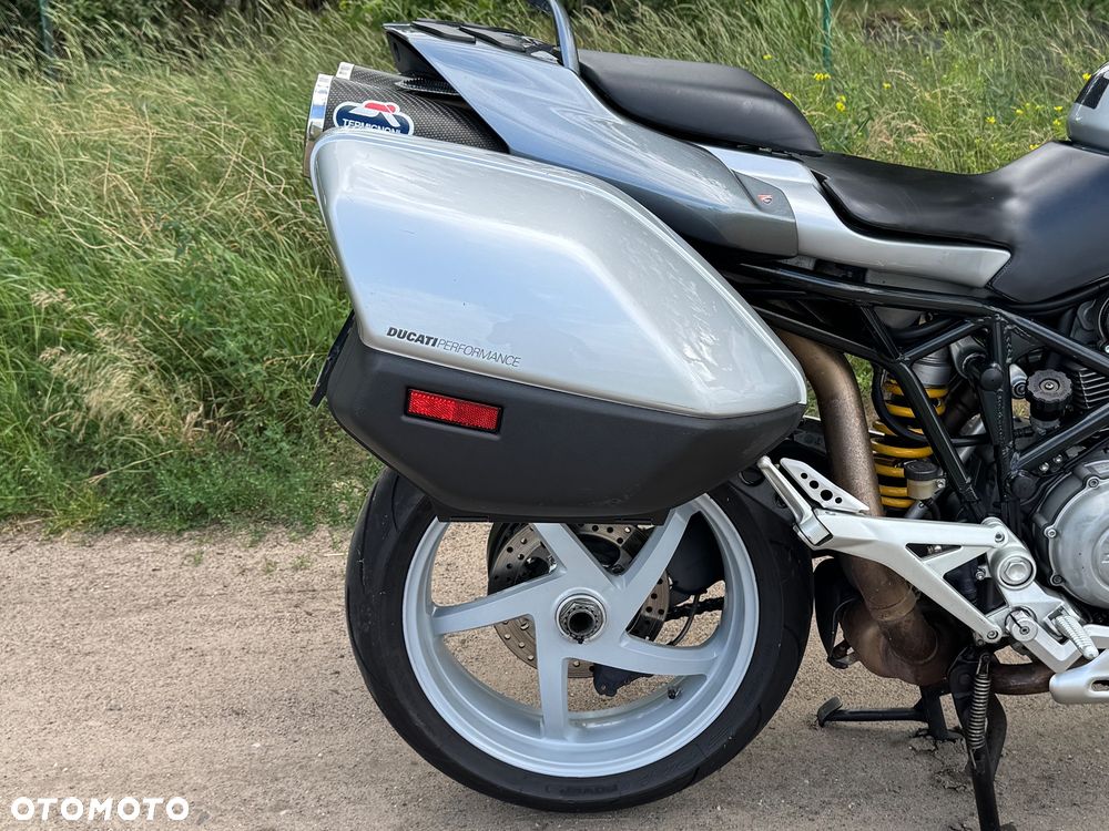 Ducati Multistrada - 4