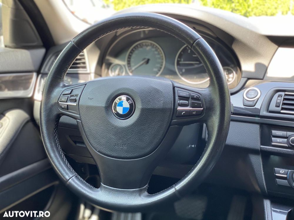 BMW Seria 5 520d - 9