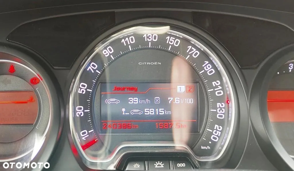 Citroën C5 2.0 HDi Exclusive - 33