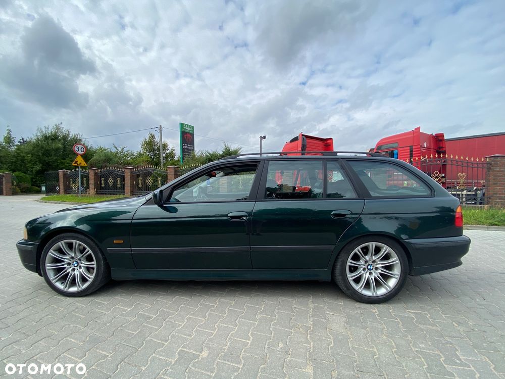 BMW Seria 5 - 25