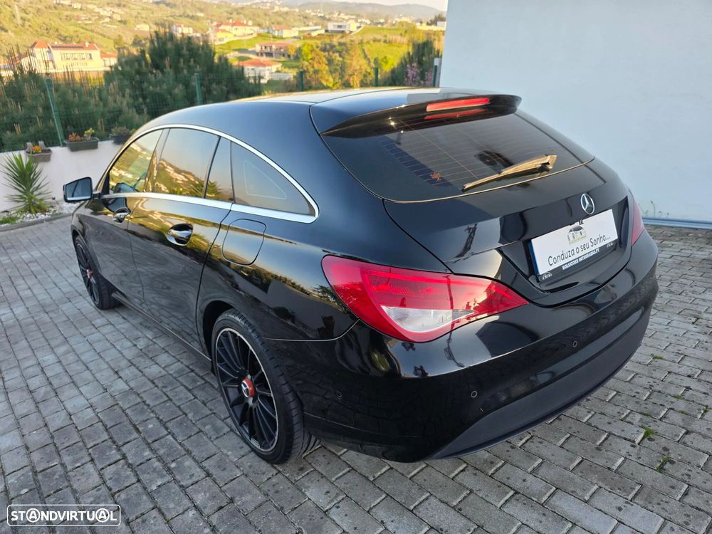 Mercedes-Benz CLA 180 d Shooting Brake AMG Line - 8