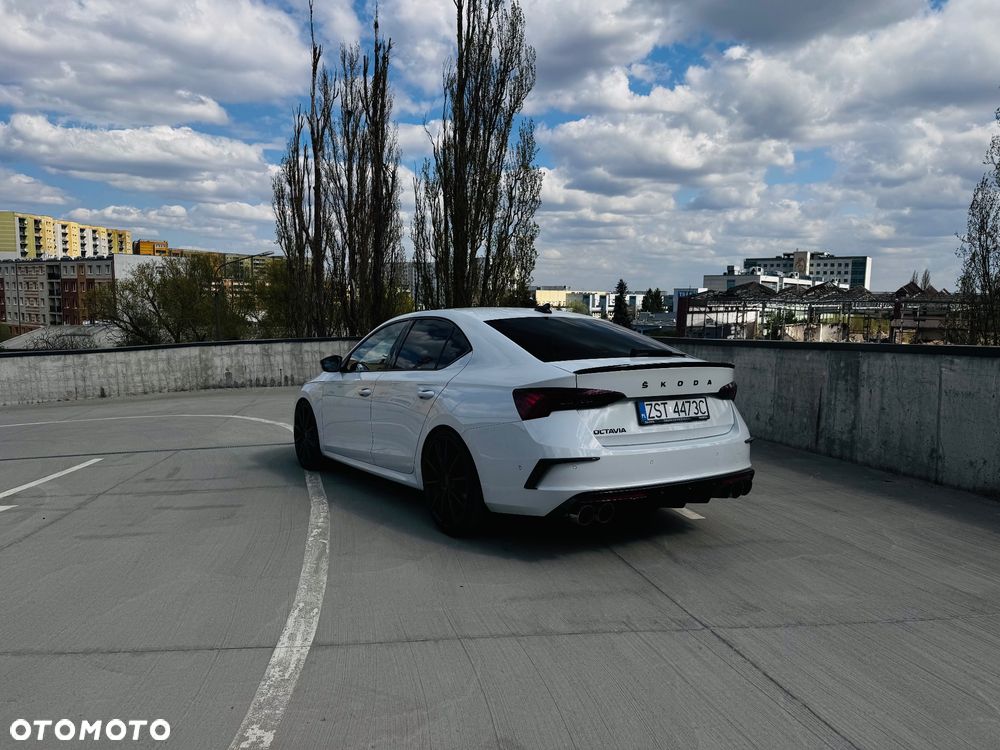 Skoda Octavia 1.5 TSI ACT Style DSG - 29