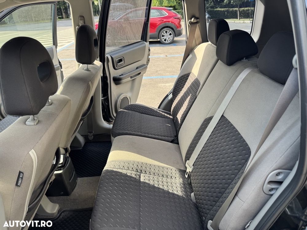 Nissan X-Trail 2.2 dCi Comfort - 10