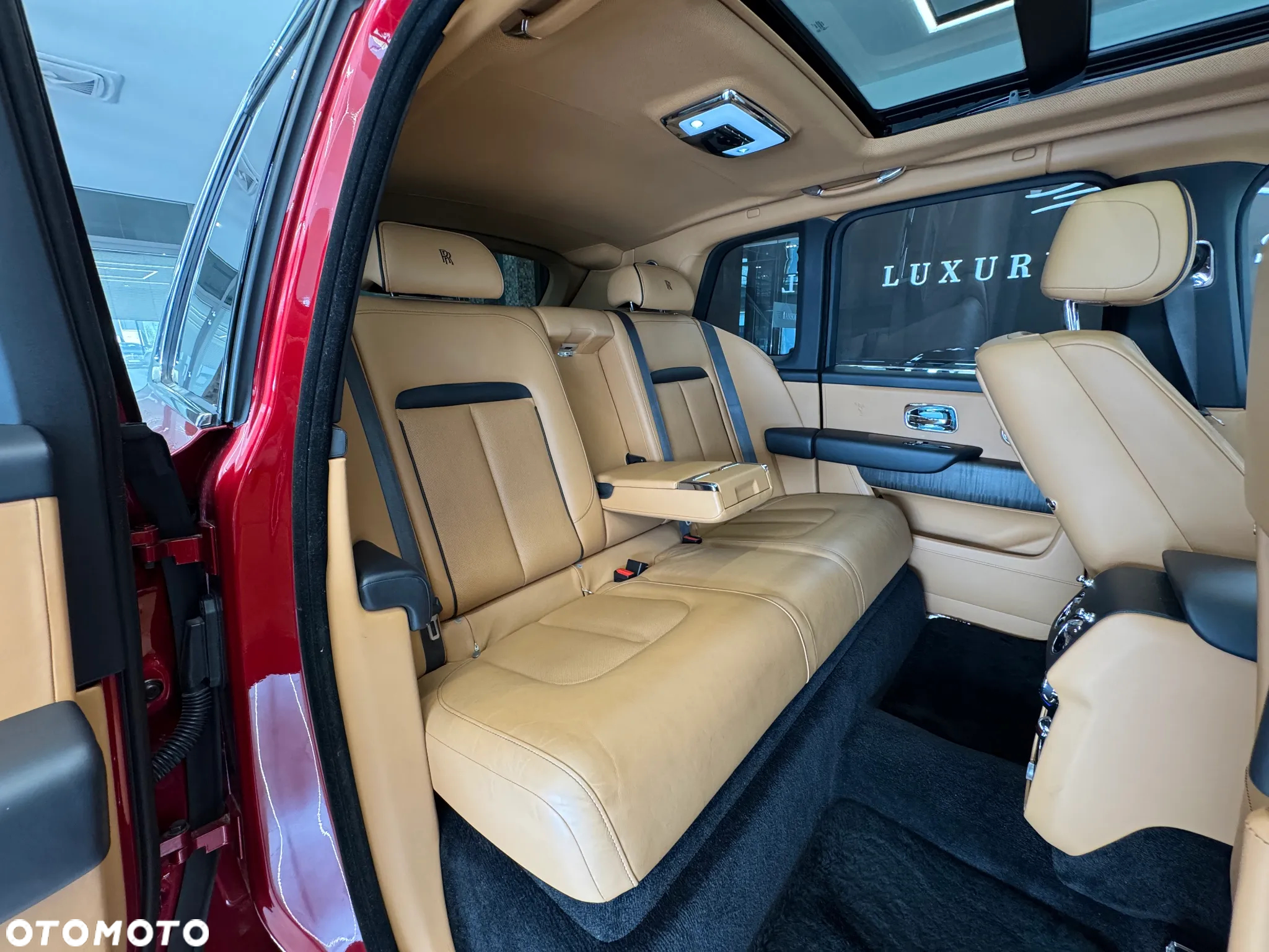 Rolls-Royce Cullinan - 19