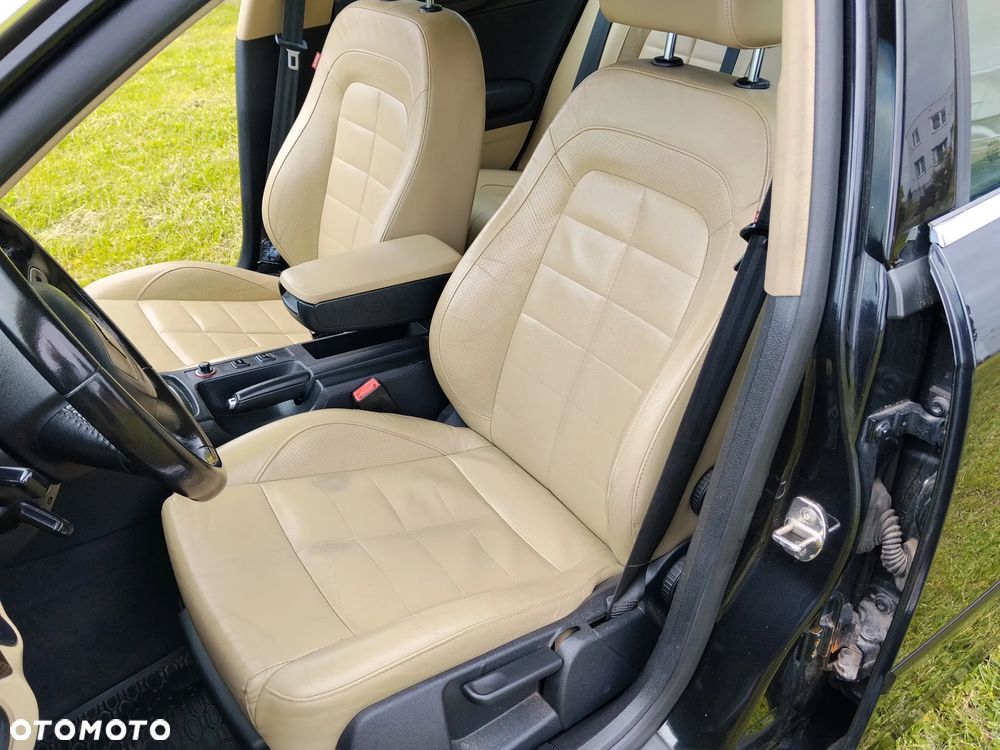 Seat Exeo 2.0 TDI DPF Style - 25
