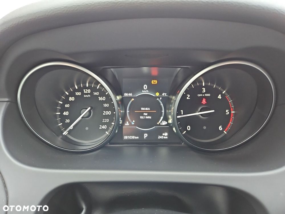 Land Rover Discovery Sport 2.0 TD4 Pure - 16