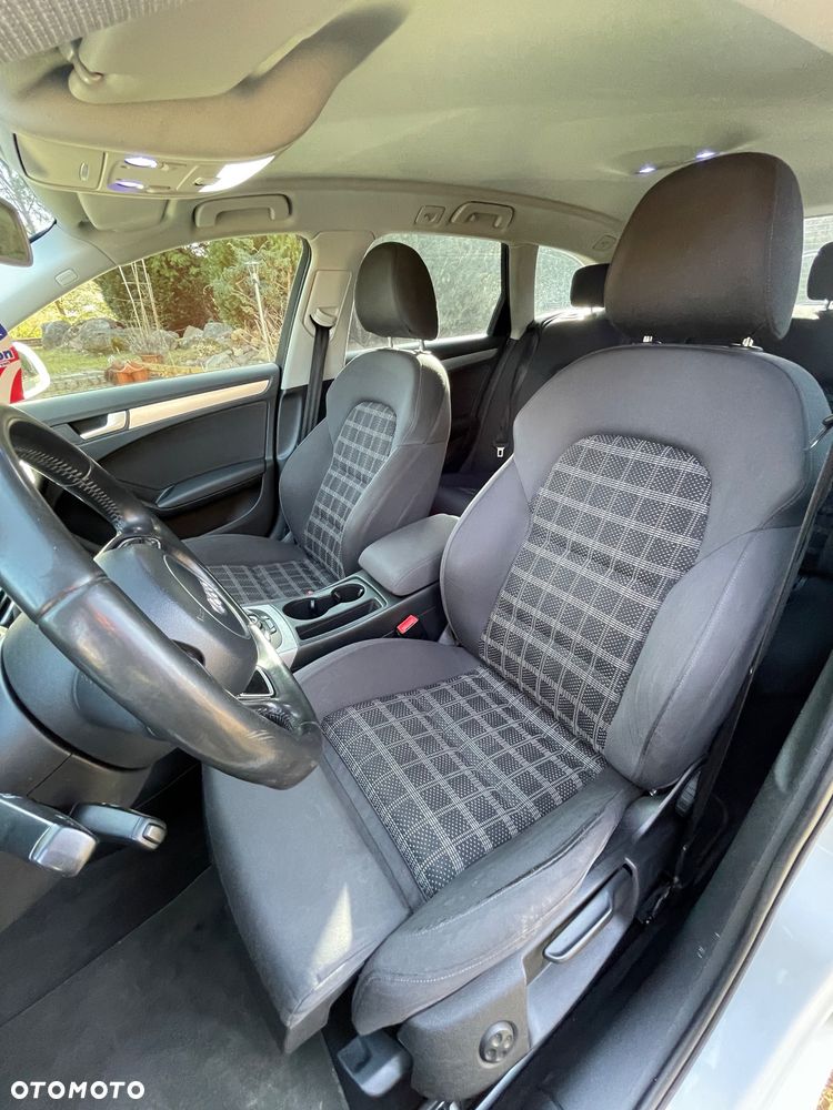 Audi A4 Avant 2.0 TDI DPF multitronic Ambiente - 11
