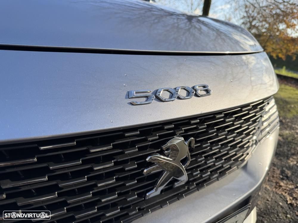 Peugeot 5008 1.2 Hybrid Allure Pack e-DCS6 - 12
