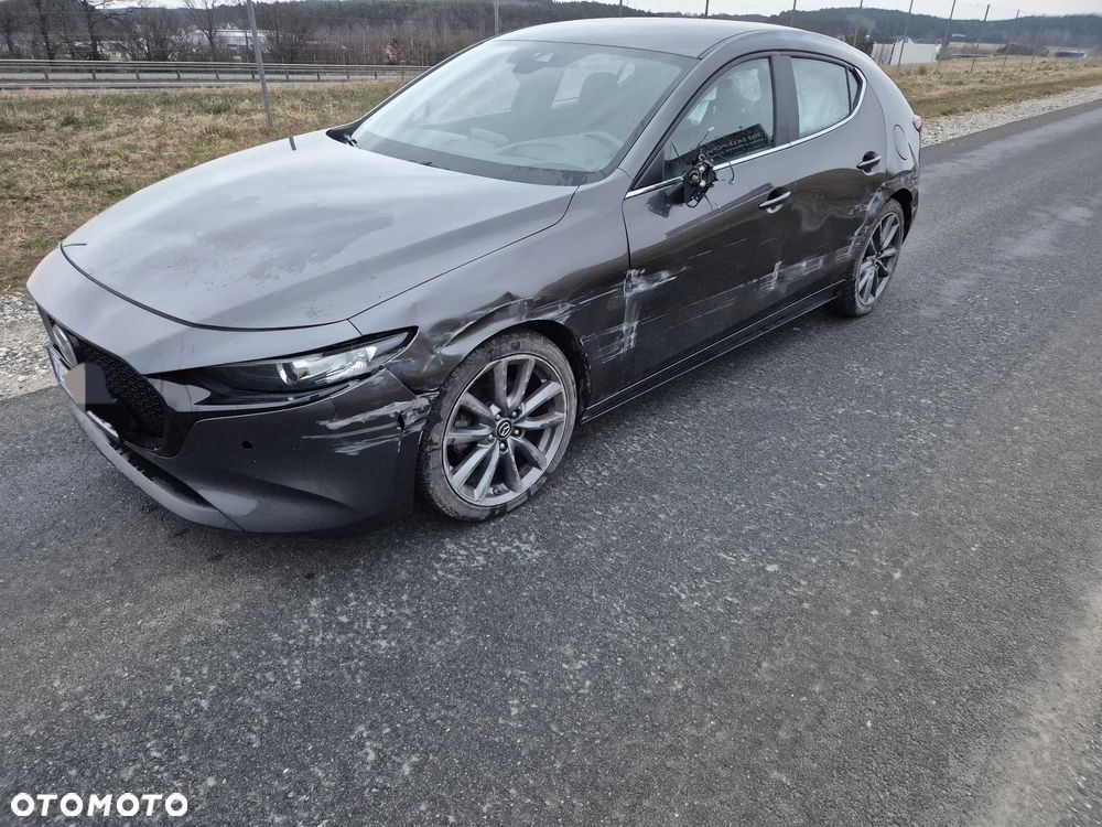 Mazda 3 - 8
