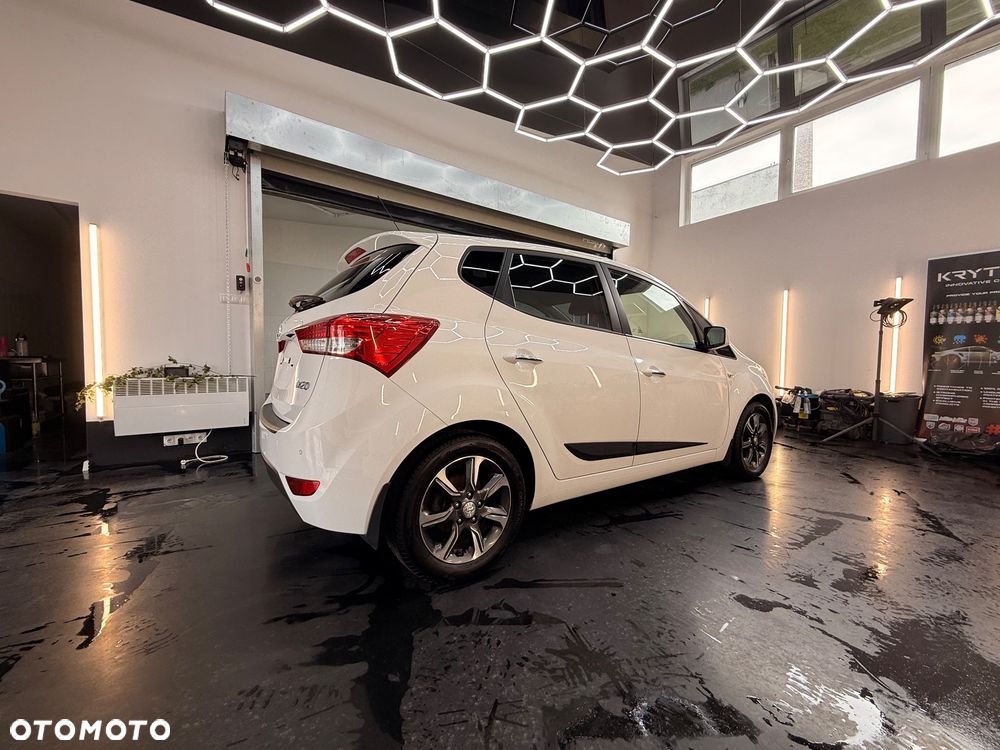 Hyundai ix20 1.6 BlueDrive Classic + - 11