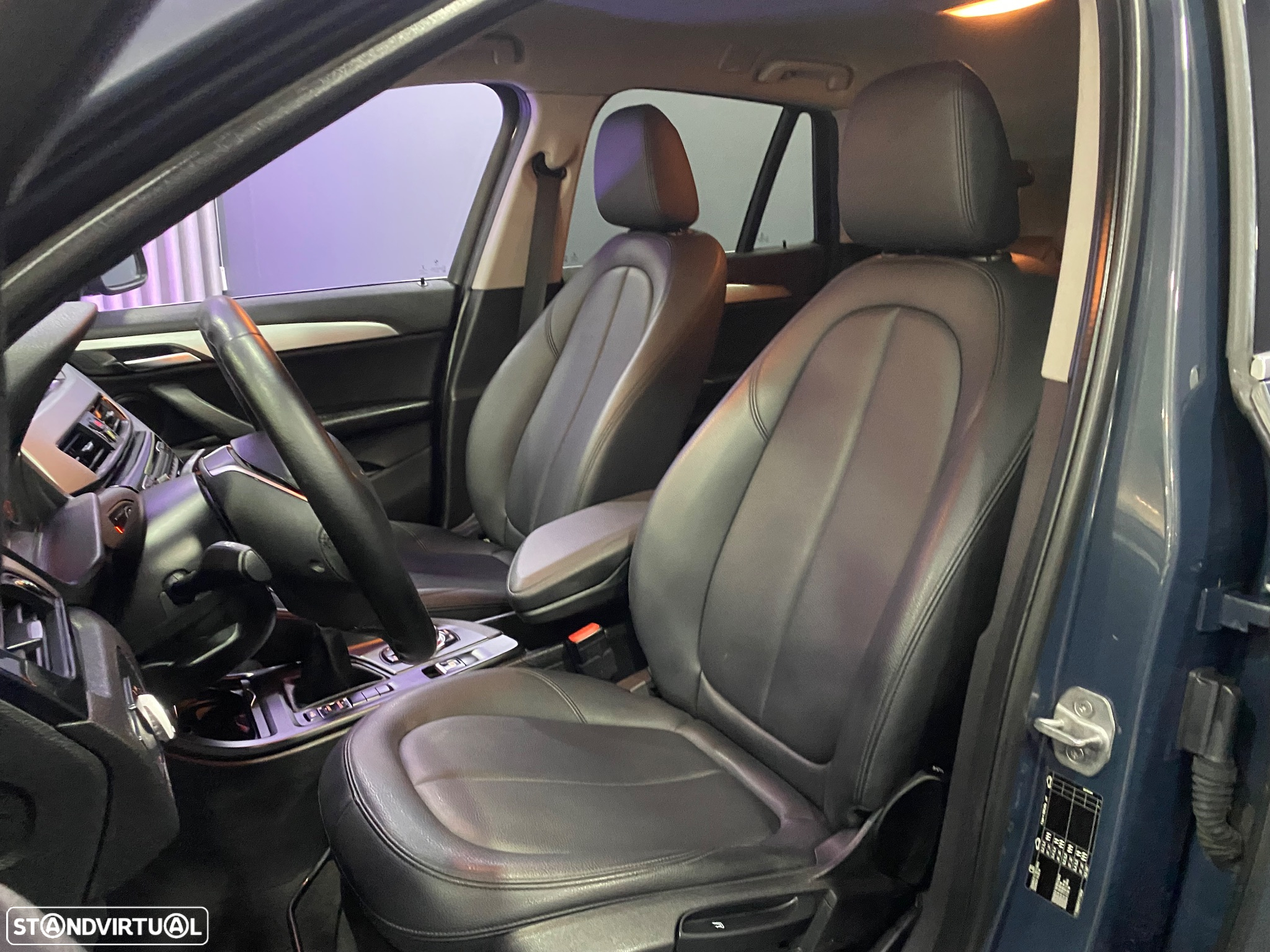 BMW X1 16 d sDrive Advantage - 17