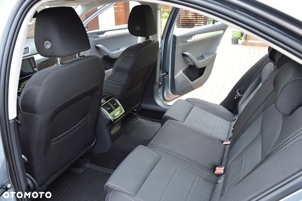 Skoda Superb 1.5 TSI ACT Ambition - 21