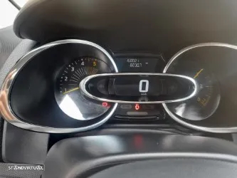 Renault Clio - 10