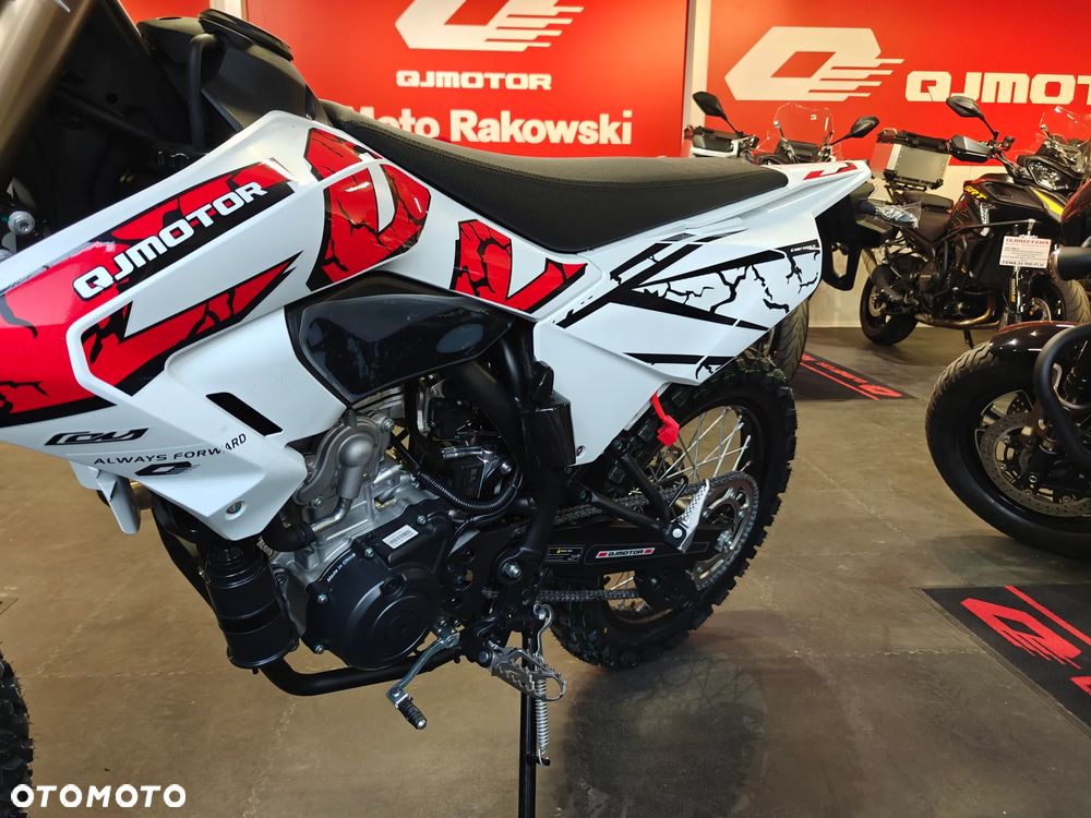 QJMOTOR COV 125X - 2