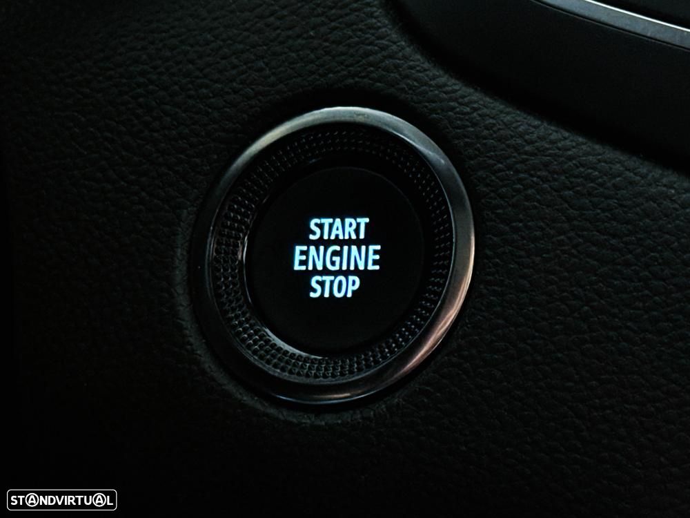 Renault Mégane 1.6 Plug-In Limited - 38