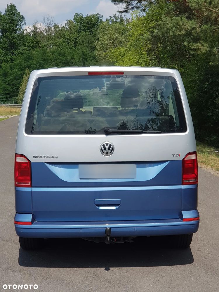 Volkswagen Multivan - 8
