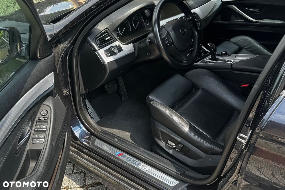 BMW Seria 5 M550d xDrive Sport-Aut - 7