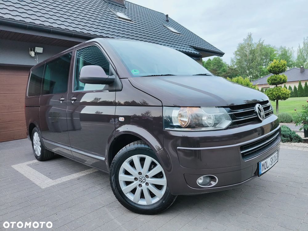 Volkswagen Multivan - 37