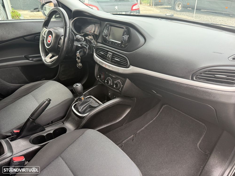 Fiat Tipo 1.3 M-Jet Street - 21