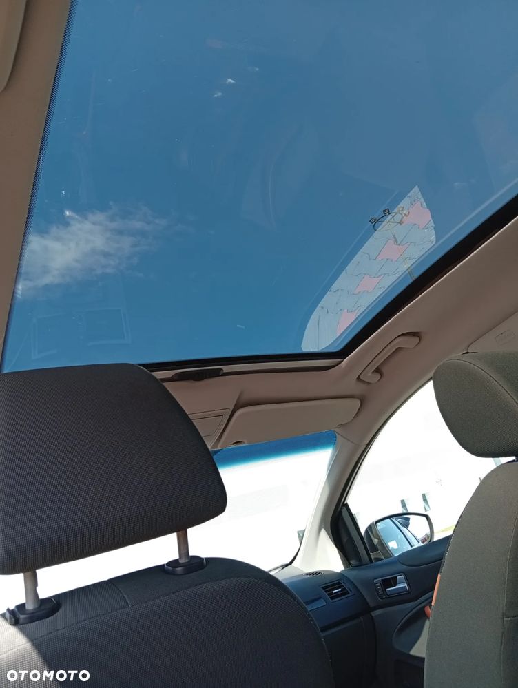 Ford Kuga - 15