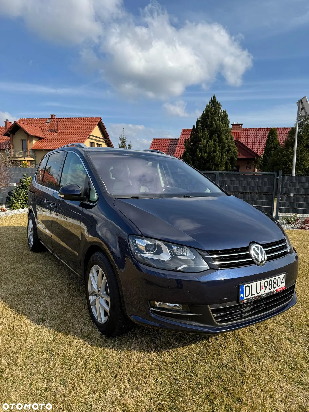 Volkswagen Sharan 2.0 TDI BMT Highline DSG - 2