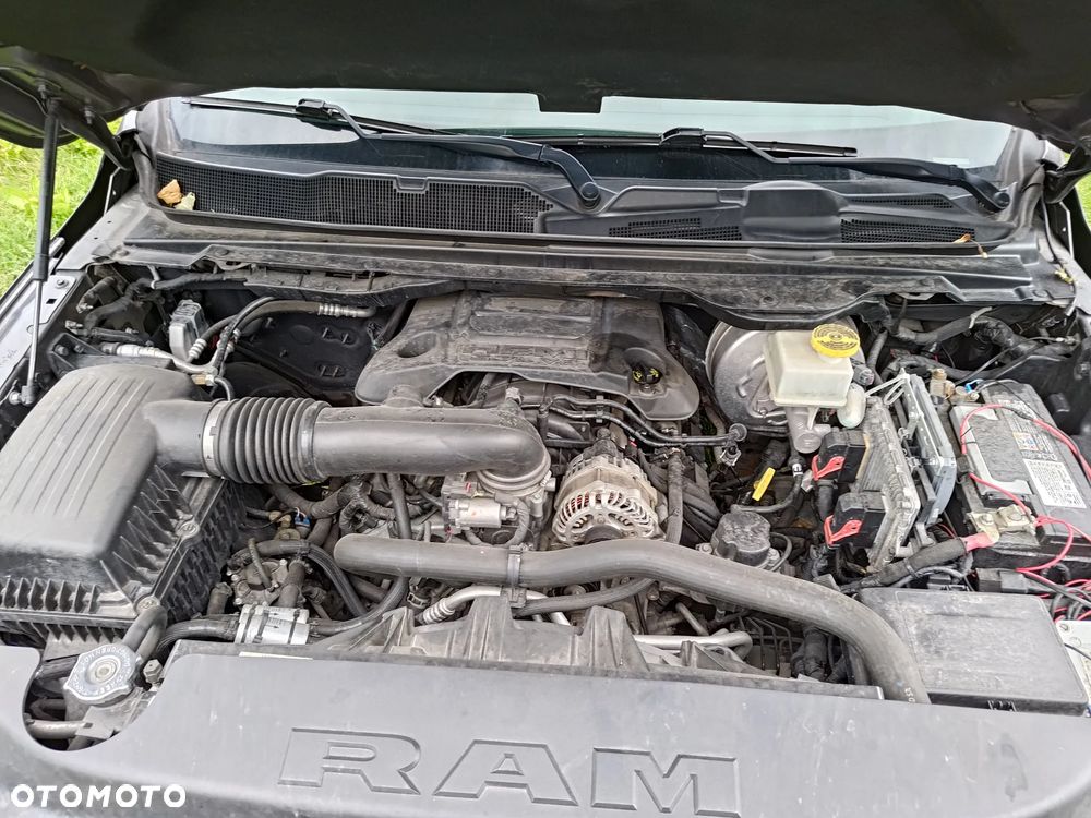 RAM 1500 Crew Cab Laramie - 18