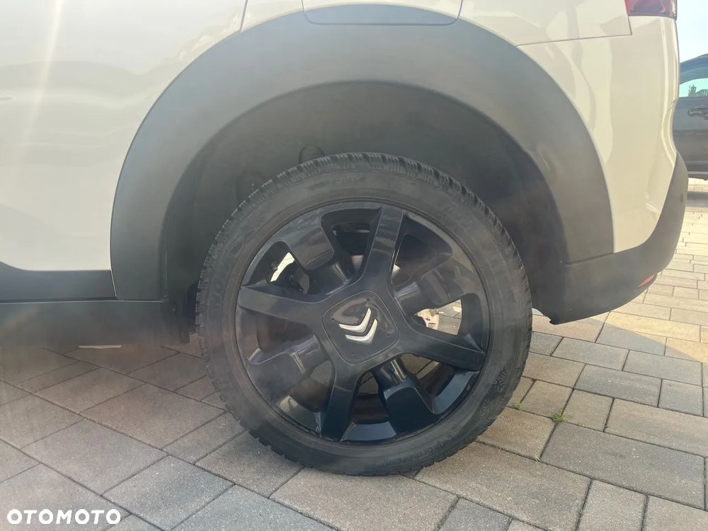 Citroën C4 Cactus 1.2 PureTech Feel S&S EAT6 - 21