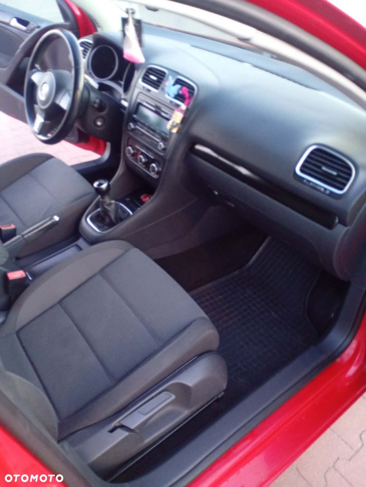 Volkswagen Golf 1.6 Comfortline - 9