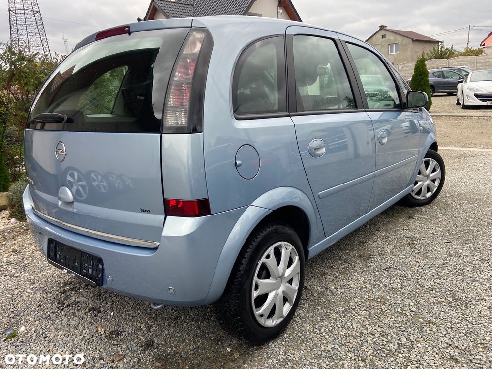 Opel Meriva 1.6 16V Cosmo - 4
