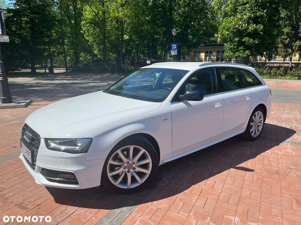 Audi A4 Avant 2.0 TDI DPF clean diesel multitronic S line Sportpaket - 1