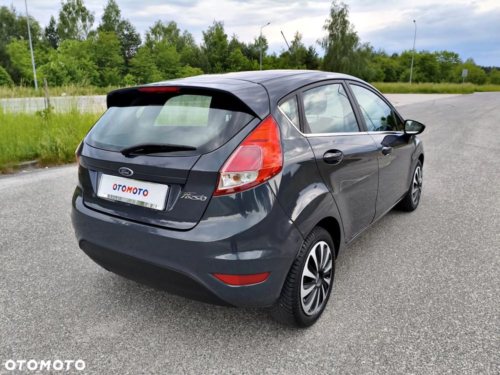 Ford Fiesta - 13