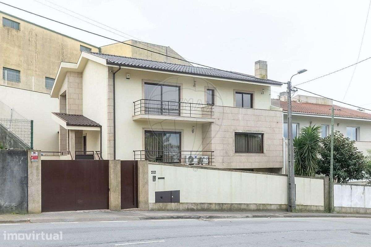 Moradia T4 para venda - Grande imagem: 4/9
