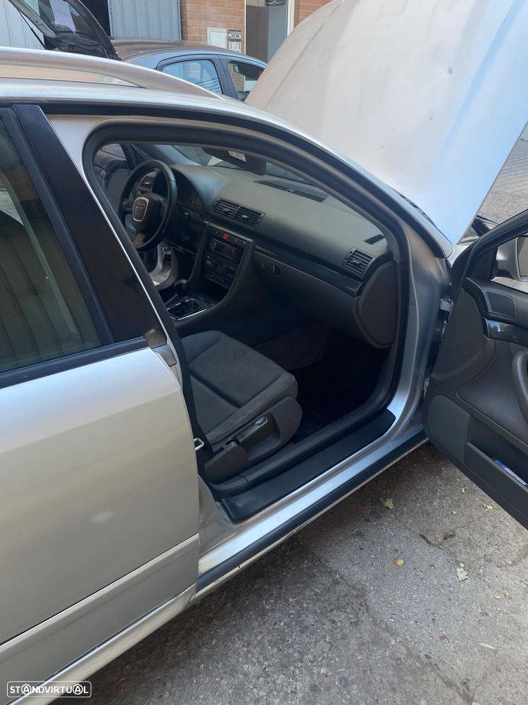 Audi A4 Avant 1.9 TDI - 14