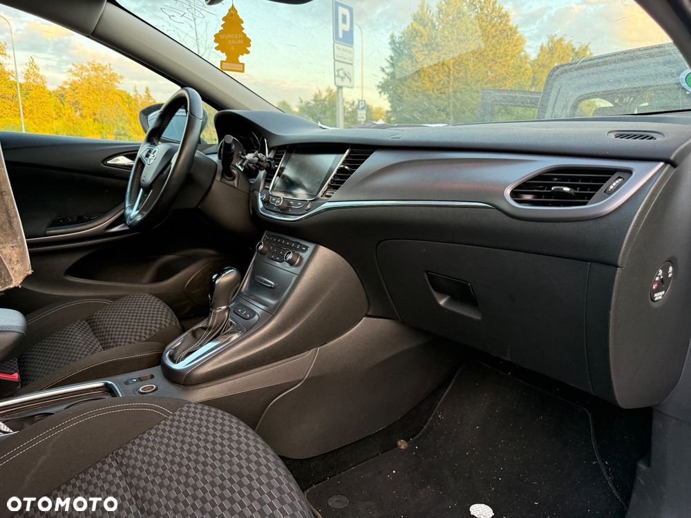Opel Astra 1.6 D (CDTI) Automatik Innovation - 2