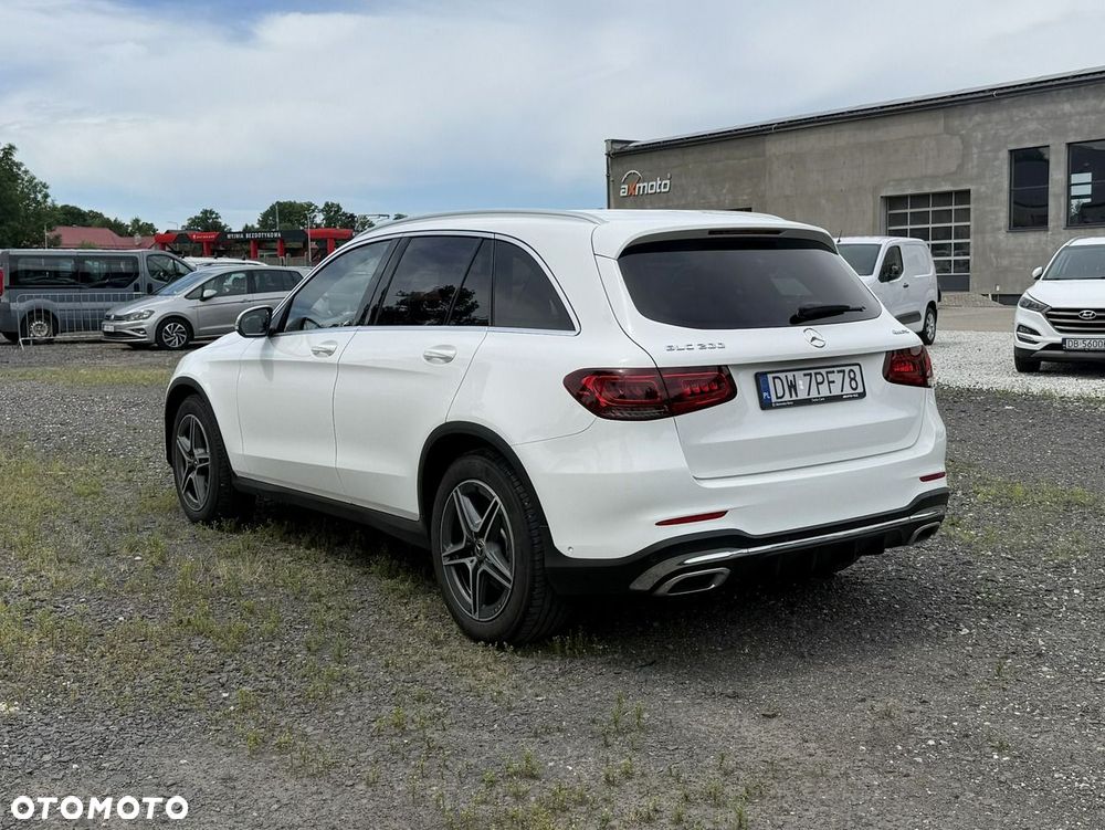 Mercedes-Benz GLC - 3