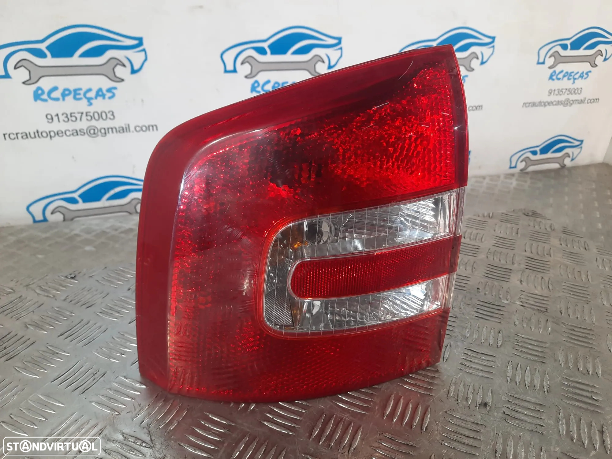 FAROLIM FAROLINS ESQUERDO DIREITO SKODA OCTAVIA II 2 MK2 BREAK COMBI CARRINHA 1Z9945111B 1Z9945111 1Z9945112B 1Z9945112 - 9