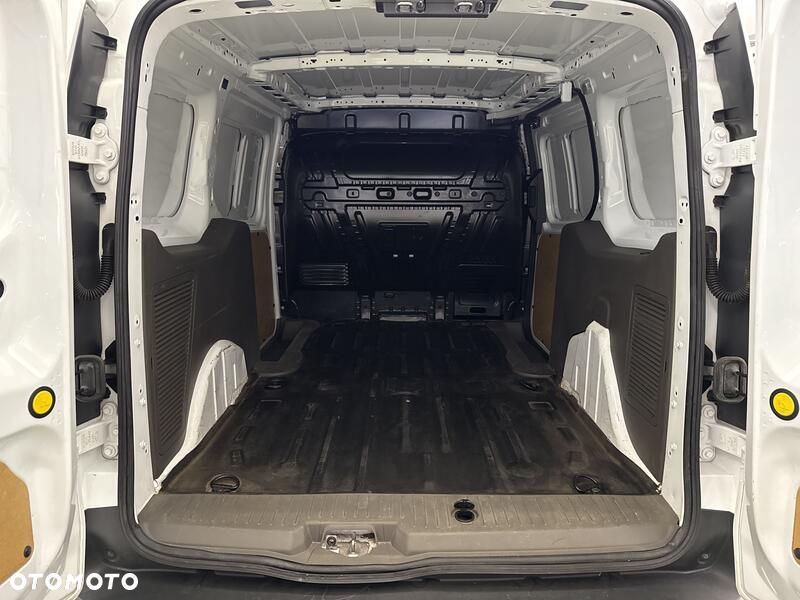 Ford Transit Connect - 21