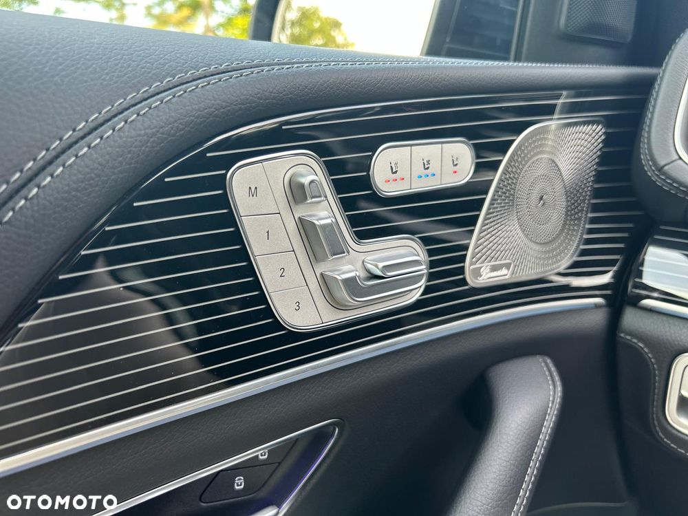 Mercedes-Benz GLS - 15