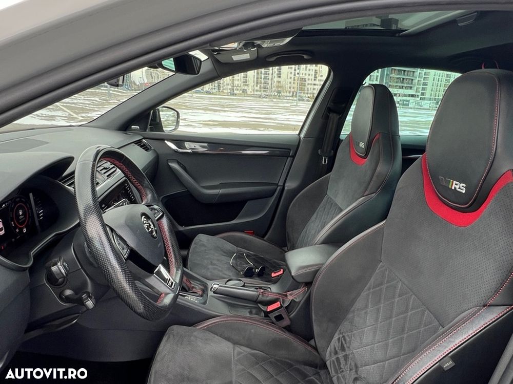 Skoda Octavia 2.0 245 TSI DSG RS - 5