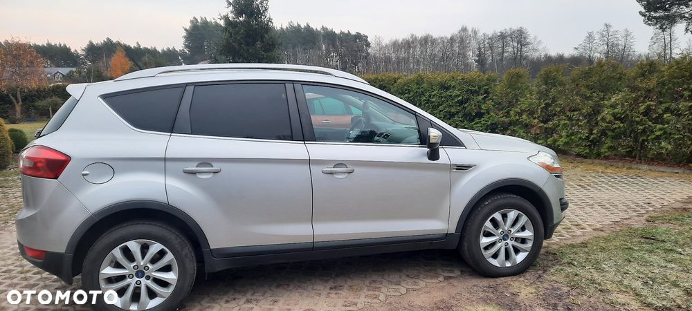 Ford Kuga - 8