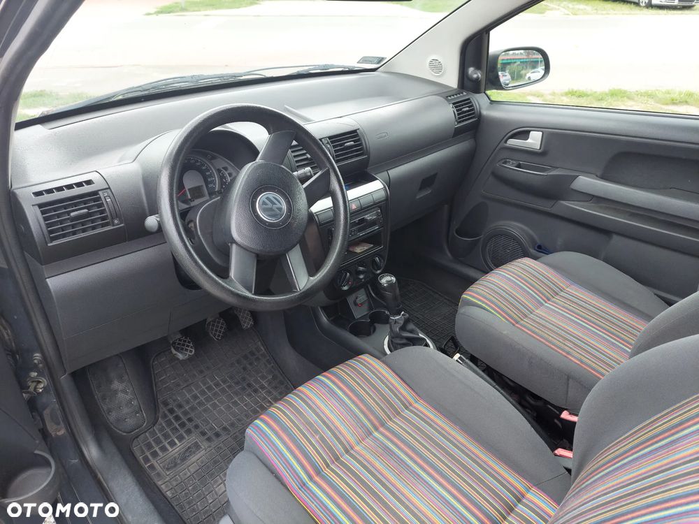Volkswagen Fox 1.4 TDI - 5