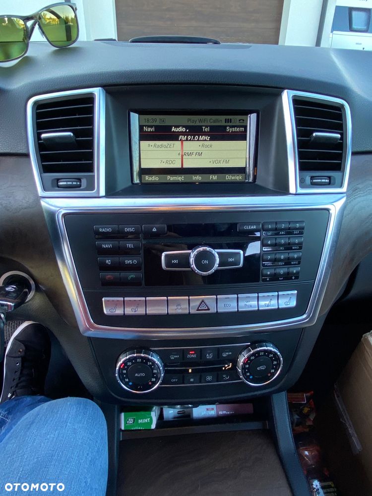 Mercedes-Benz ML - 9