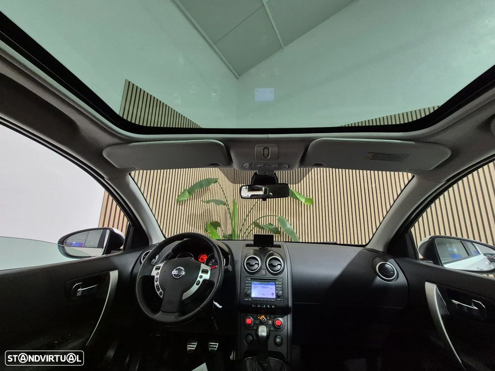 Nissan Qashqai 1.6 Tekna Premium 17 - 10