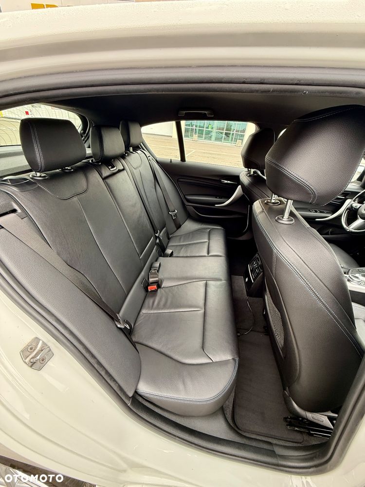 BMW Seria 1 120i M Sport - 18