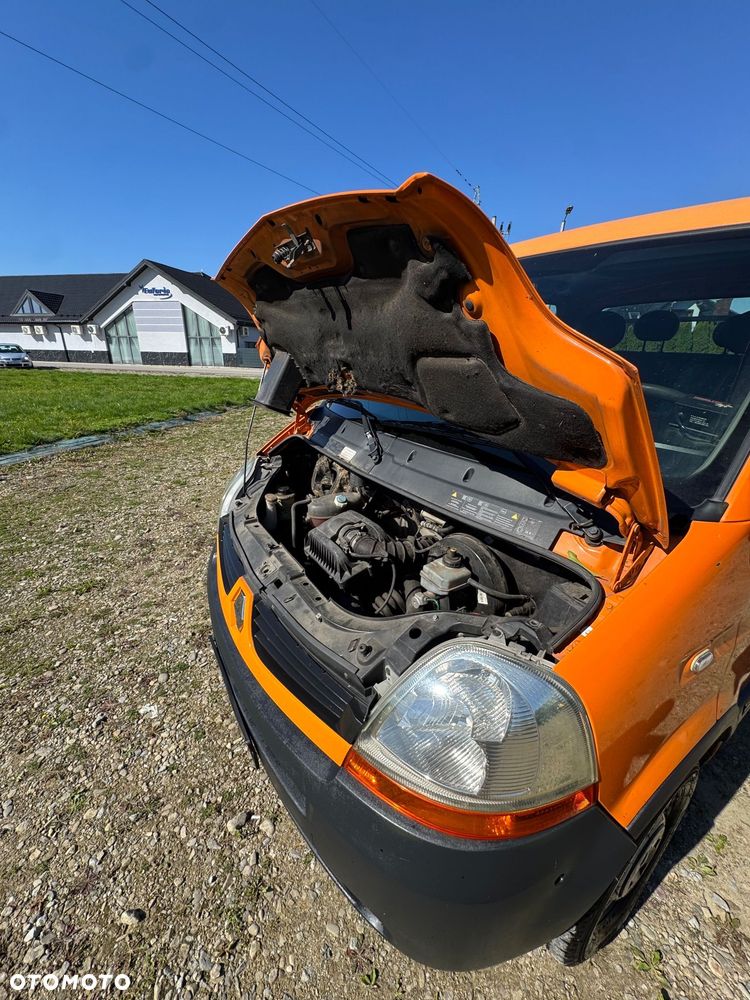 Renault MASTER 2,5 DCI DOKA SKRZYNIA 7 OSÓB FV 23% POLECAM - 30