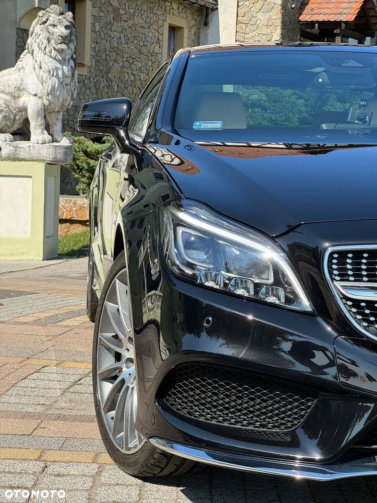Mercedes-Benz CLS - 4