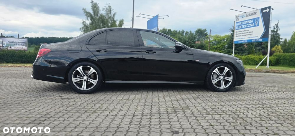 Mercedes-Benz Klasa E - 11