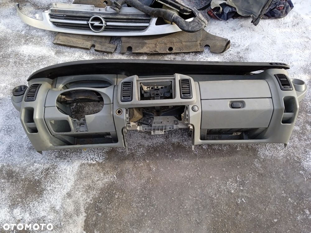 DESKA ROZDZIELCZA KONSOLA KOKPIT OPEL VIVARO A - 1